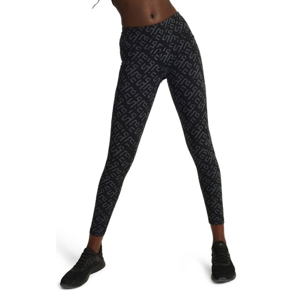 Halle Berry Sweaty Betty the re-spin edit Jinx power workout black grey leggings - Picture 2 of 12